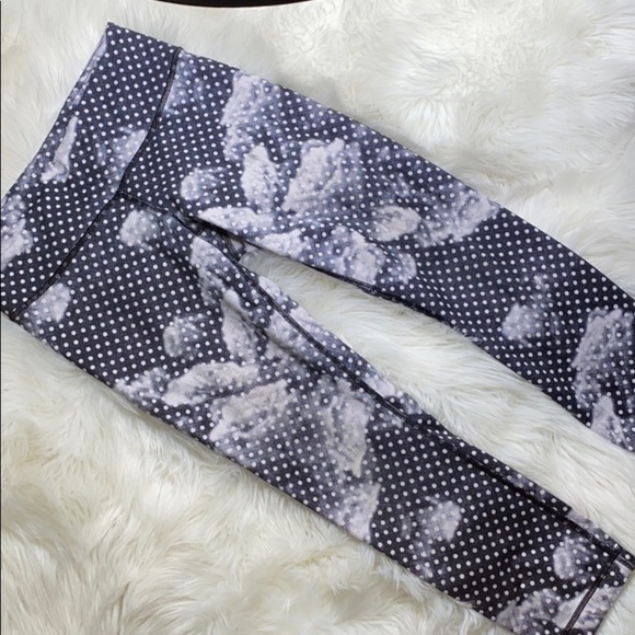 Lululemon Wunder Under Crop Leggings - Picture 12 of 13